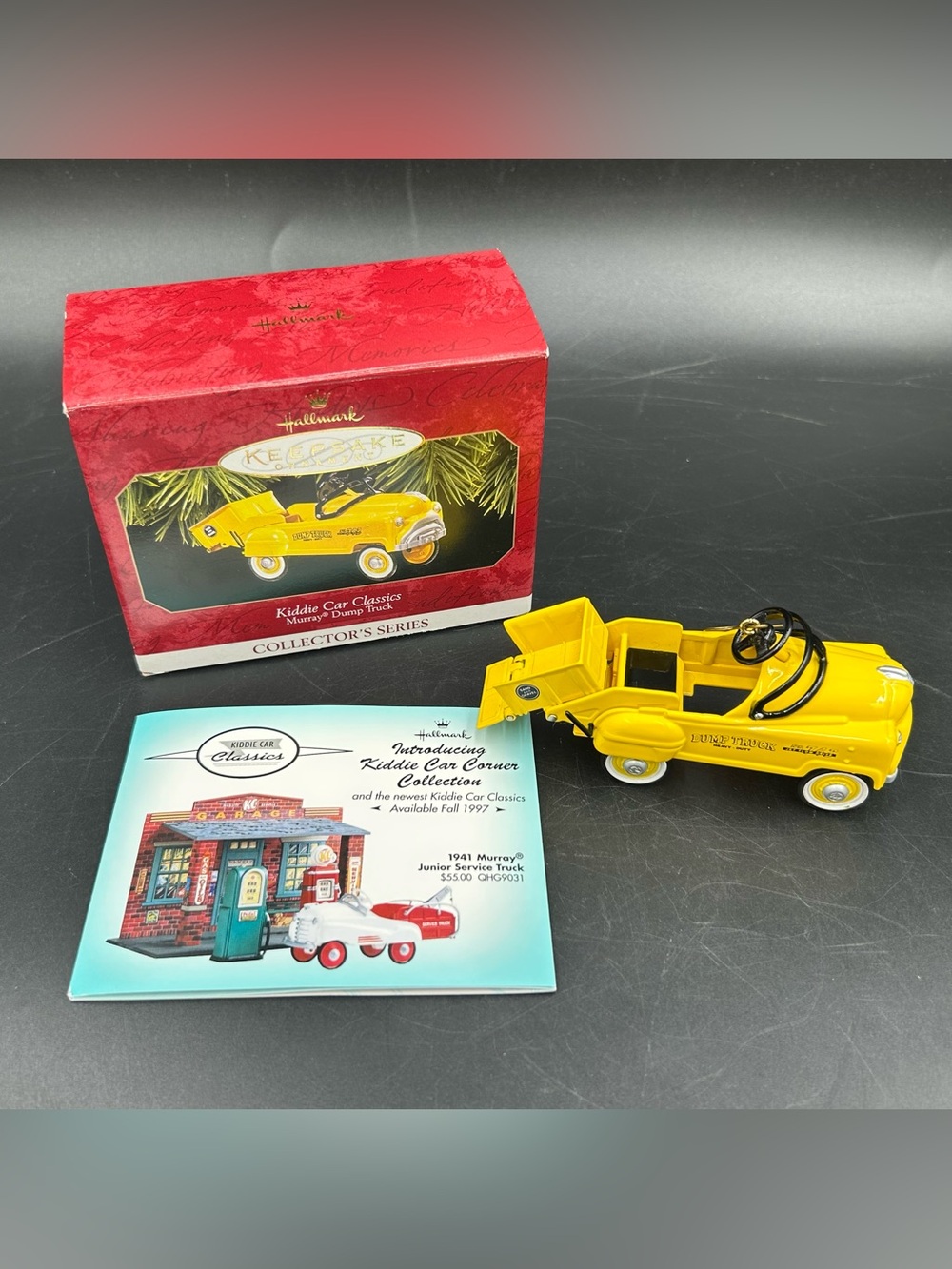 1997 Hallmark Murray Dump Truck Kiddie Car Classics No 4 Cast Metal Ornament
